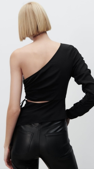 NWT Zara asymmetric cut out top - Picture 5 of 9